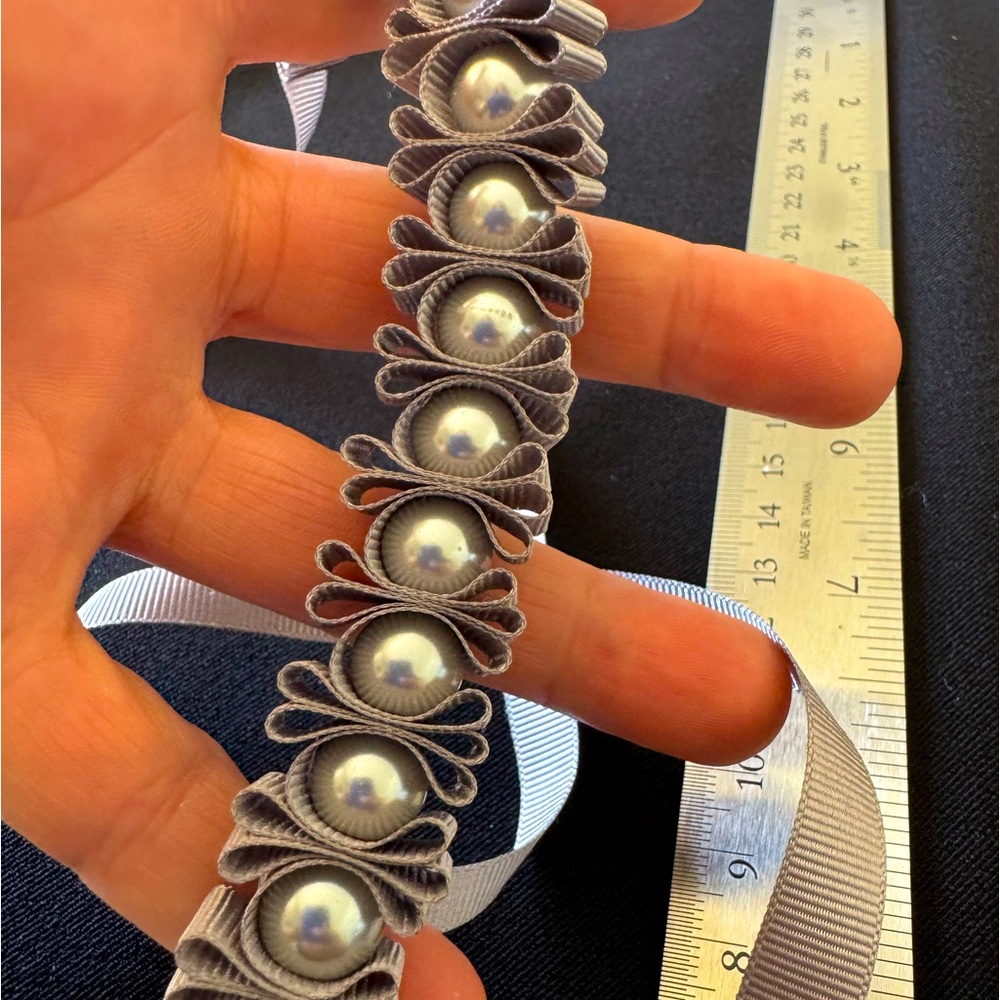 Beautiful brand new pearl choker.